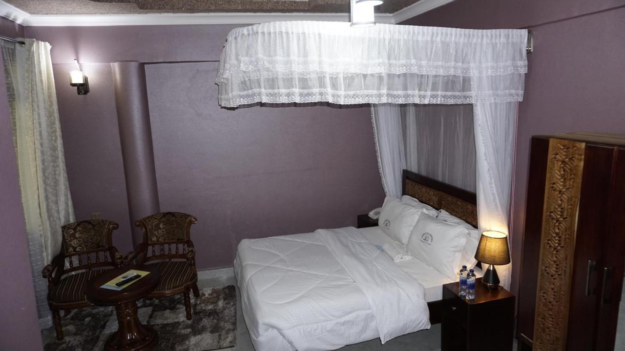 Jakicha Motel Дар-эс-Саламе Экстерьер фото